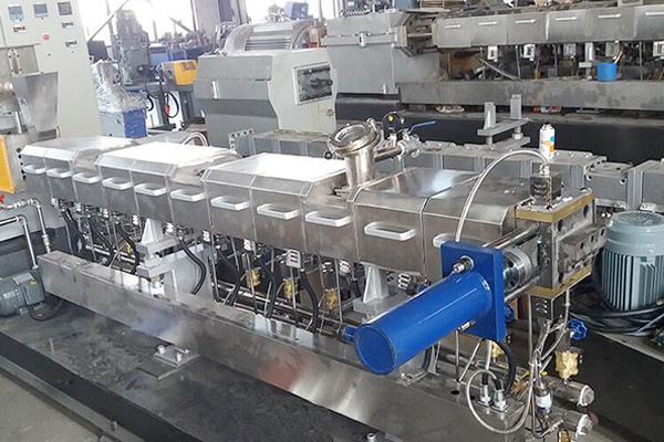 95双螺杆挤出机